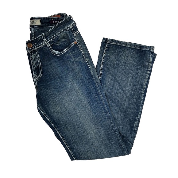 VGS Womens Jeans Size 6 Boot Cut Mid-Rise Dark Wash Blue - Picture 1 of 7